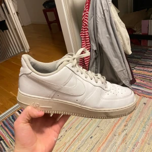 Air force 1  - Säljer dessa air force 1s storlek 43 fint skick