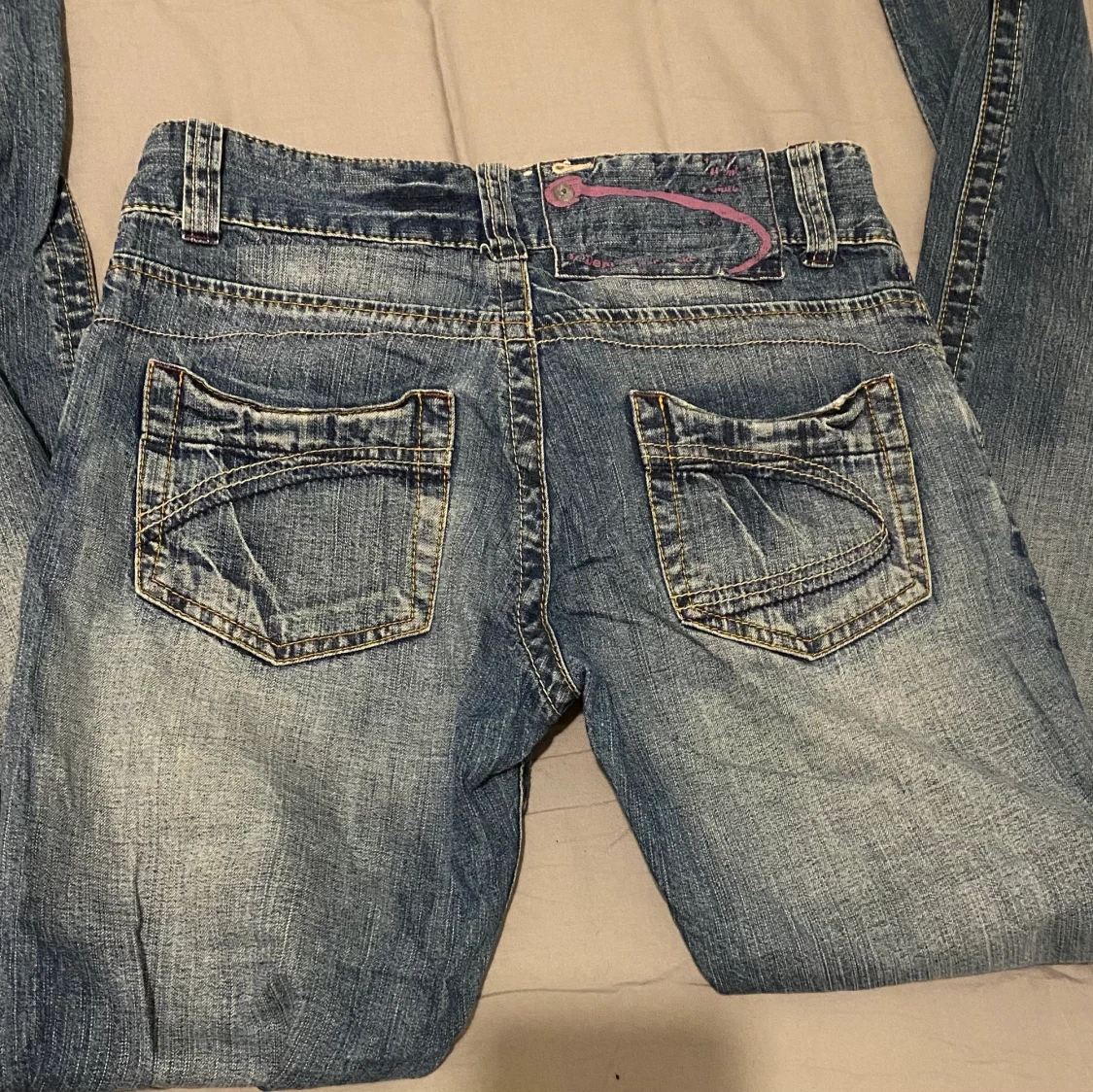 lågmidjade jeans - 90