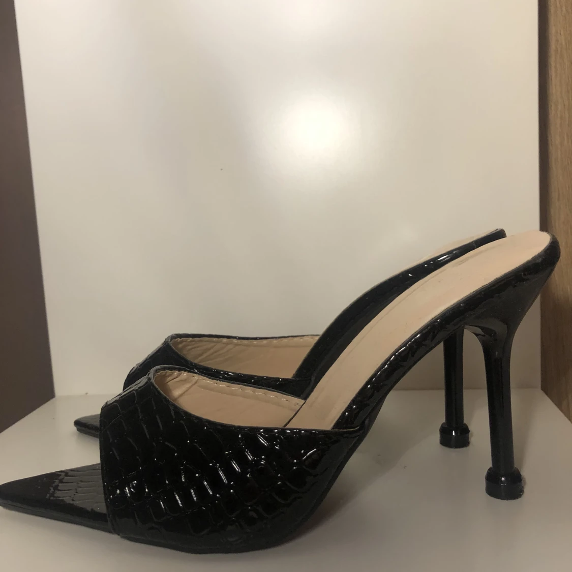 Spetsiga klackar skit snygga - 90