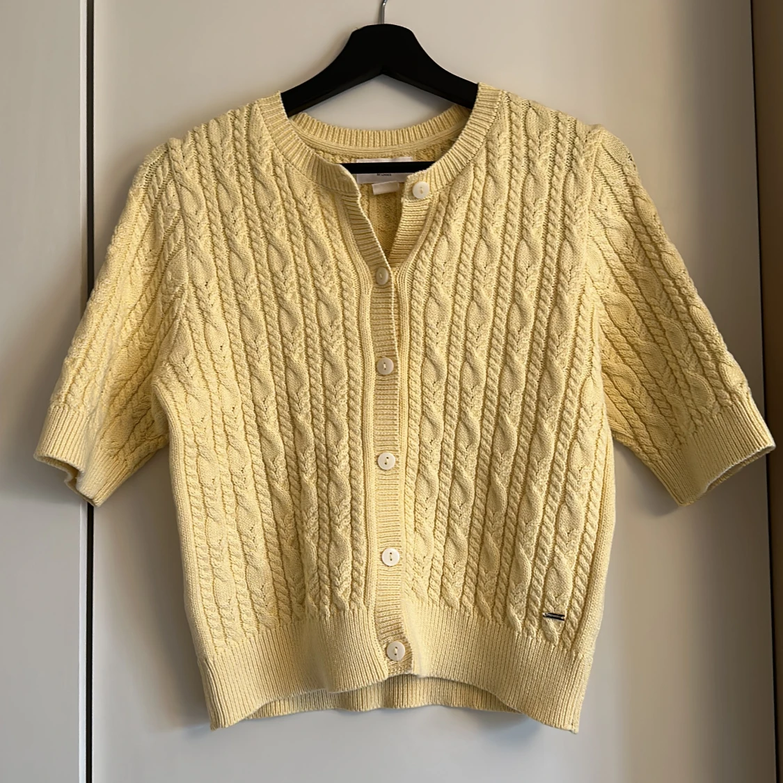 Yellow Sweater - 90
