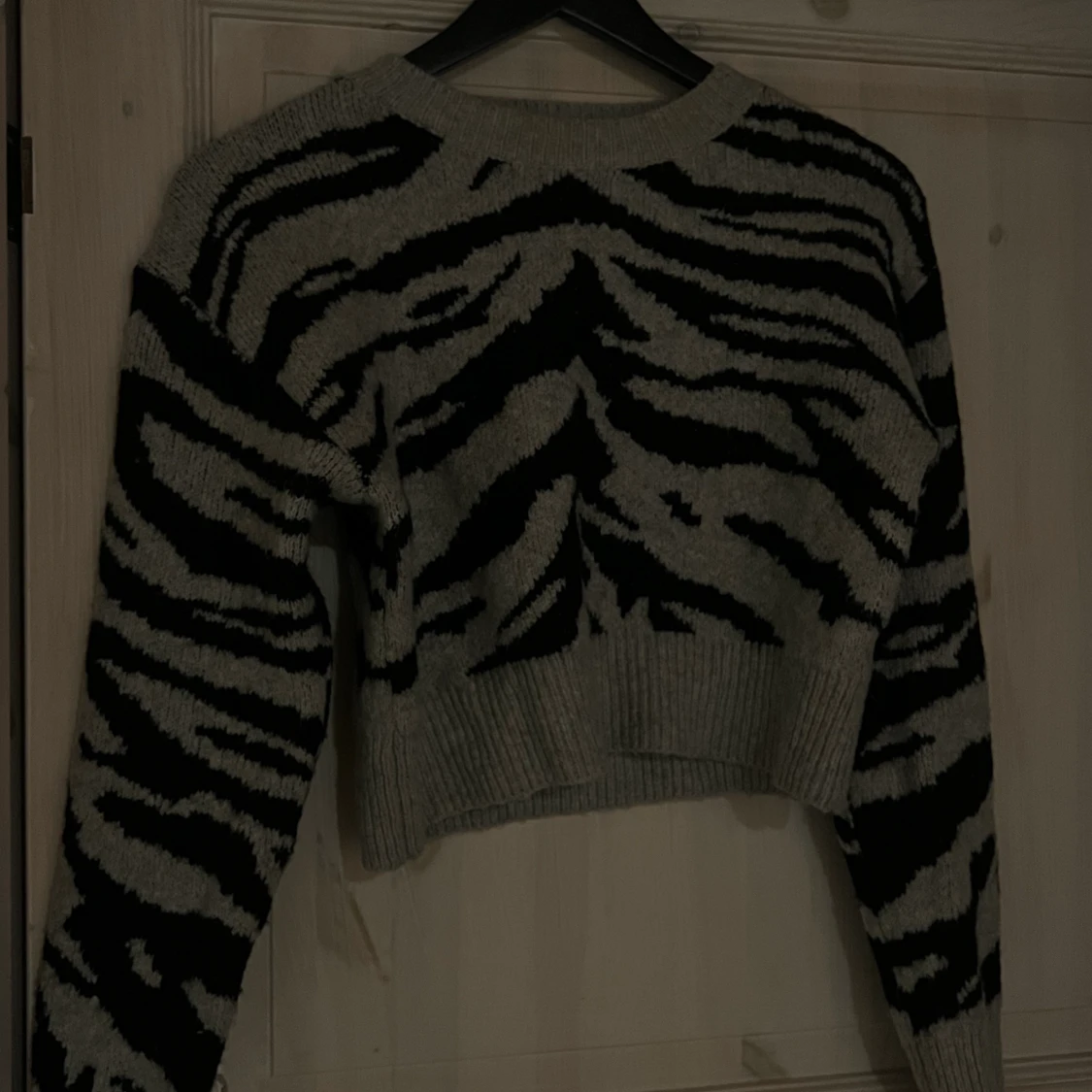 Stickad tröja 