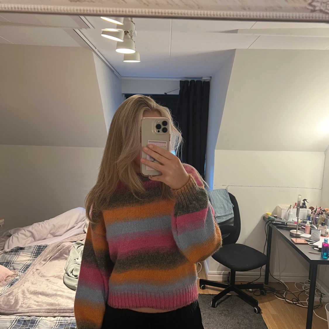 Stickad tröja  - 91