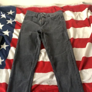 Svarta jeans Cubus strl xs  - Nyskick