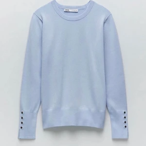 Zara tröja💙 - Säljer nu en av mina favorit tröjor eftersom att den är för liten. Den är i super bra skick och säljer nu för 150❤️❤️