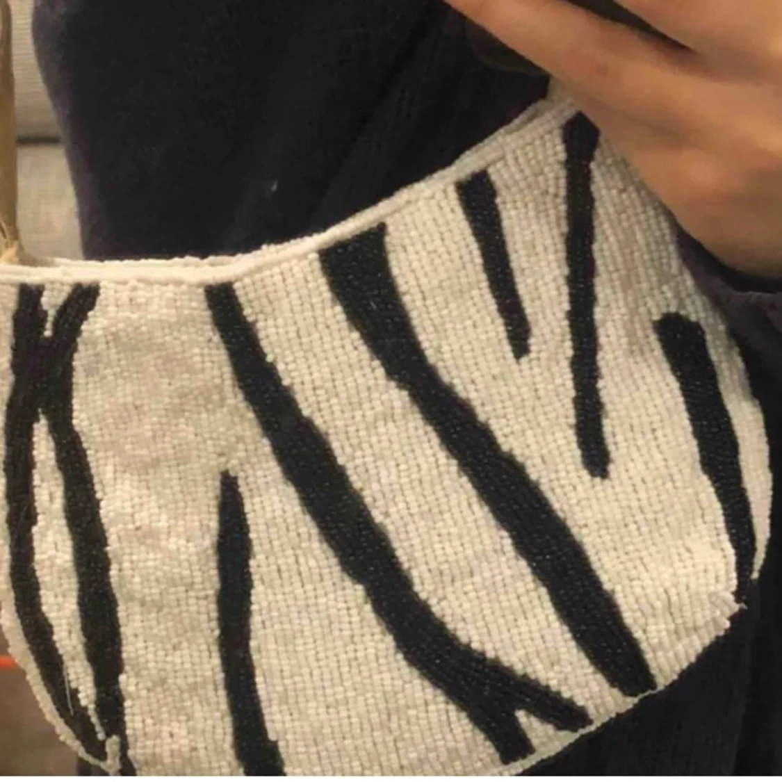 Zebramönstrad axelbandsväska  - 90