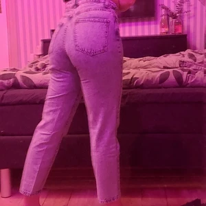 Dagny petite jeans från gina - Använda 2/3 ggr, skriv för mer info🌸💞