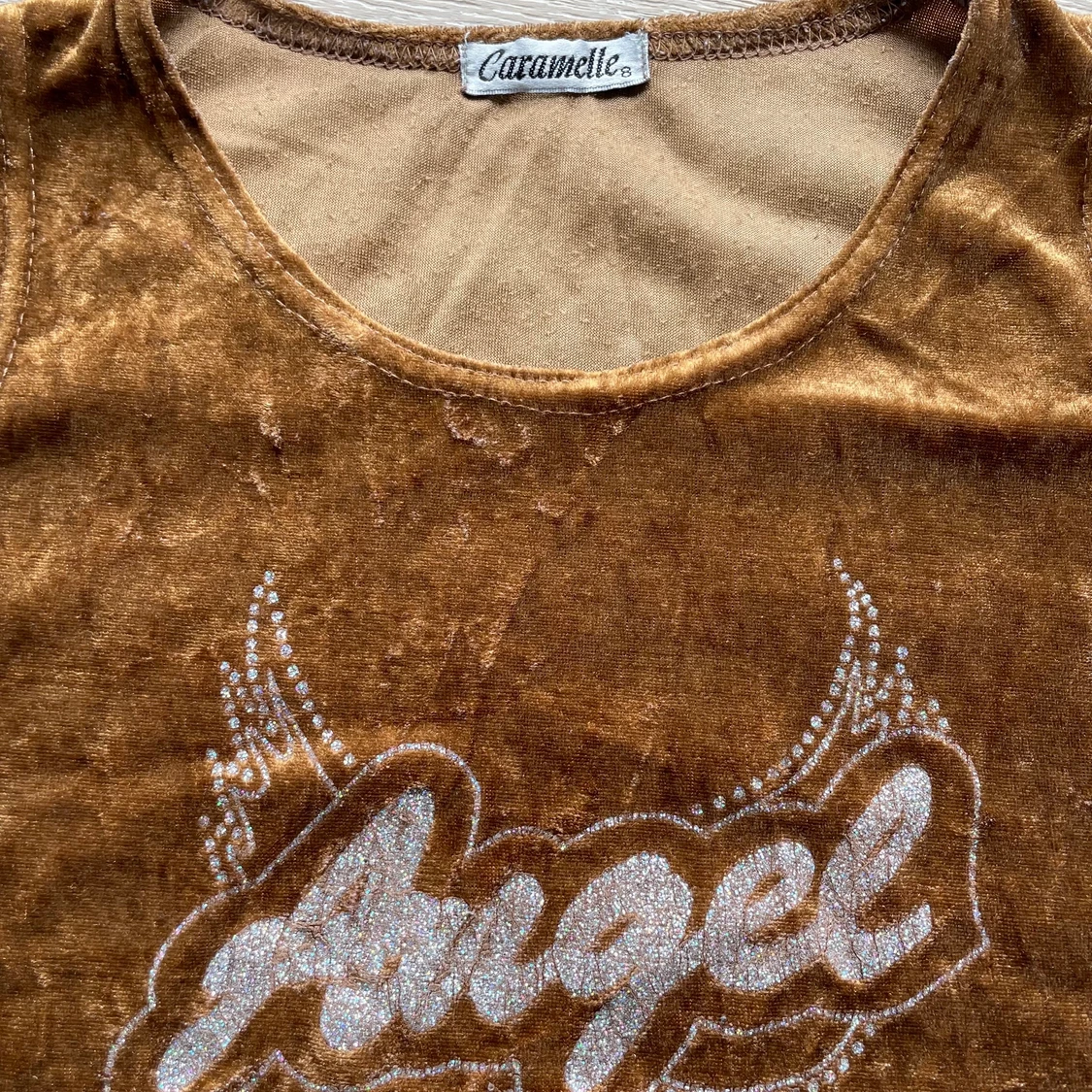 Y2k croptop m tryck - 90