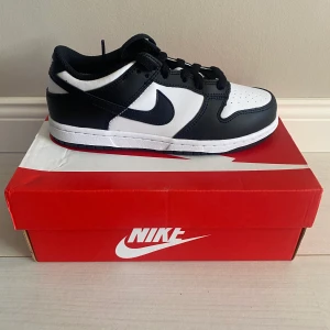 Nike dunk low Panda - Nike dunk low Panda - size 34, DS