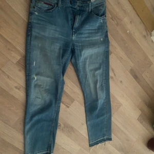 Helt nya Jens  - Köpte fel storlek kunde ej lämna tillbaka tog  ej kvitto 