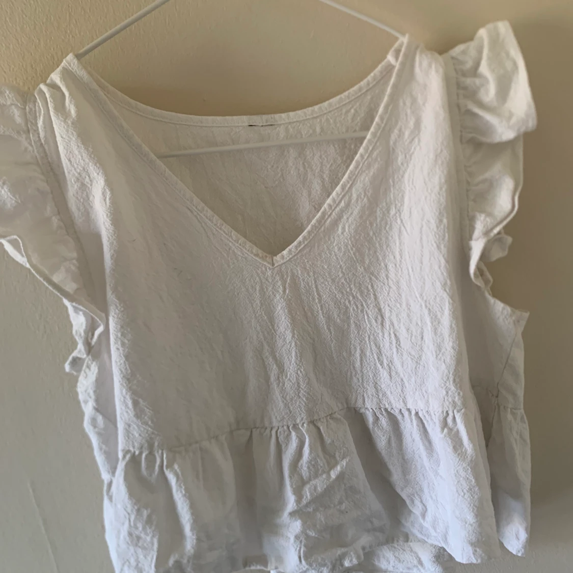 Blus med volanger 🖤🖤