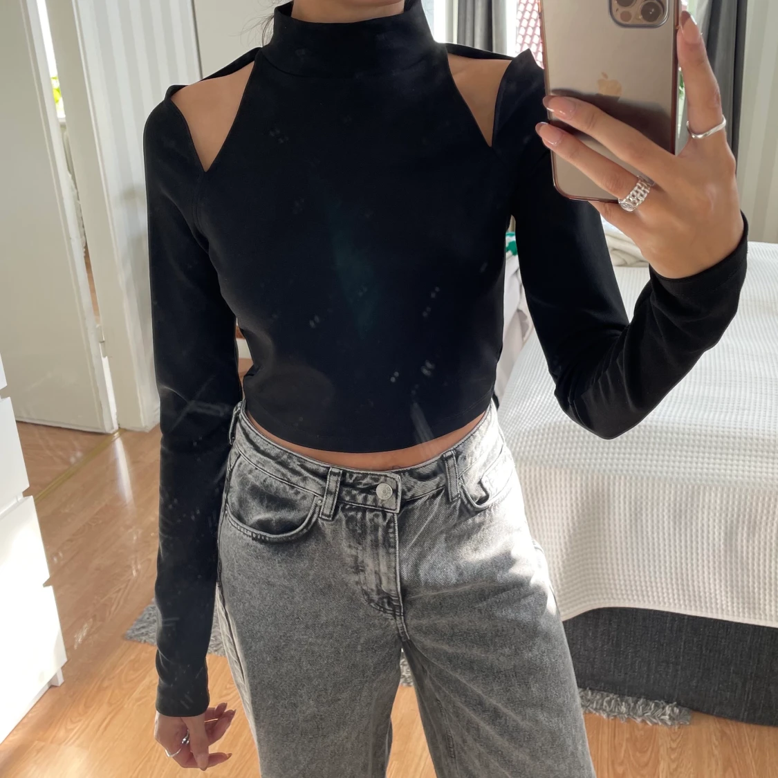 NA-KD Polotopp med utskurna detaljer