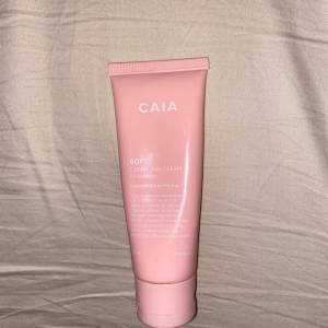 Caia ~ Soft cleaning cream! Har använt den, men upptäckte att den inte passade min hudtyp. Men det är mer än hälften kvar 