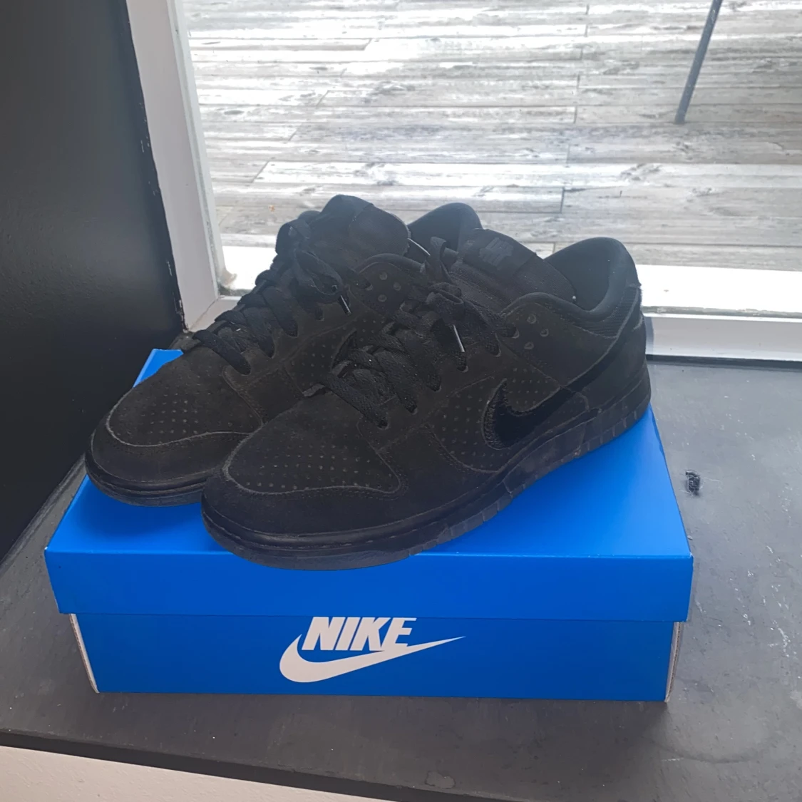 Nike dunk low x Undefeated