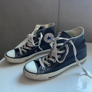 Converse higs i strl 37💙💙 - Converse high i strl 37💙💙Fint skick