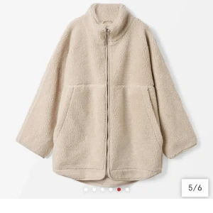 Söker Carin wester  - Söker denna frpn carin wester storlek s /m 