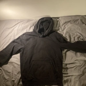 Svart hm hoodie strl m - Svart hm hoodie strl M 