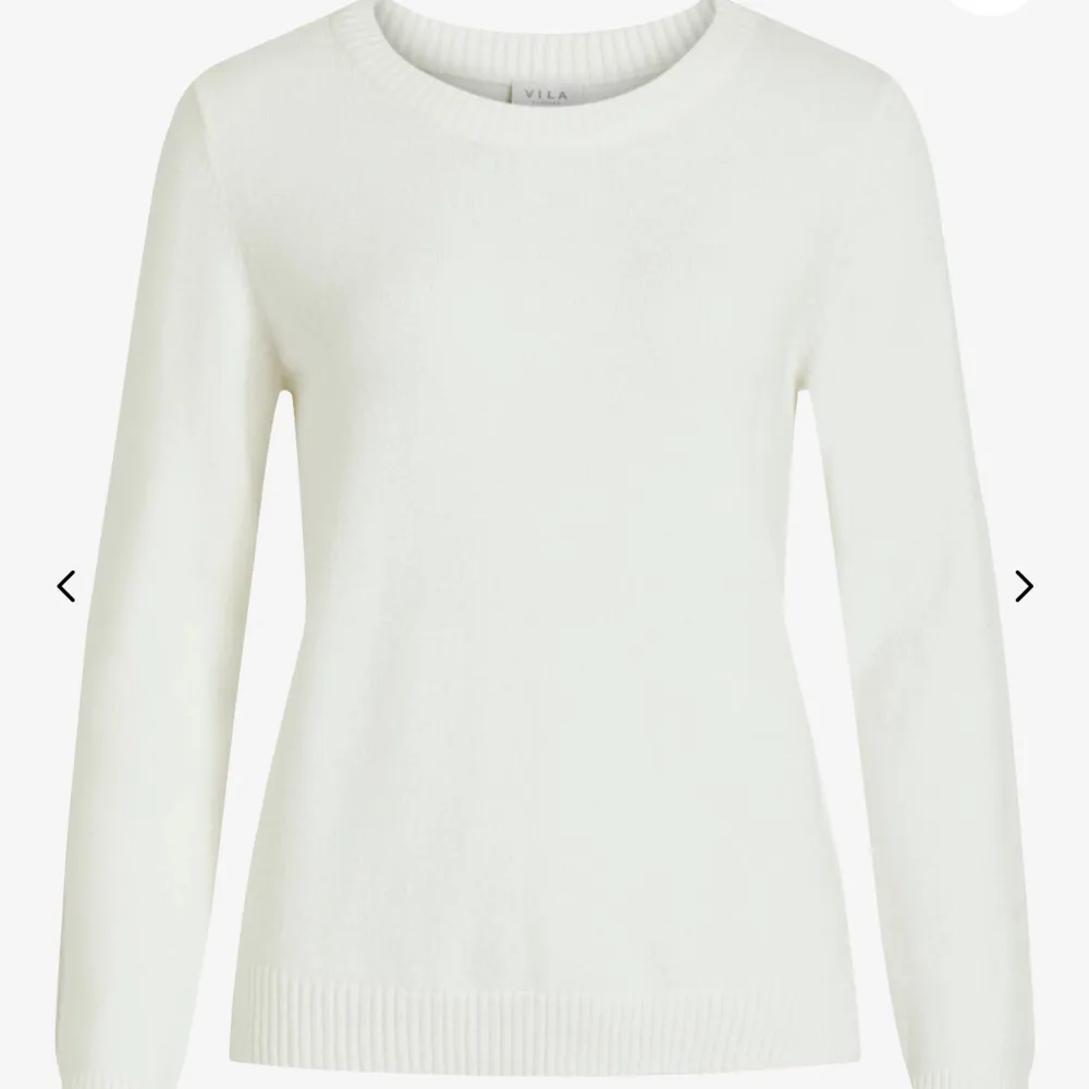 Säljer den här fina stickade tröjan! Skulle säga att den är mer i storlek s/m då den är lite mindre. Säljer den för att den inte kommer till användning längre💞. Stickat.