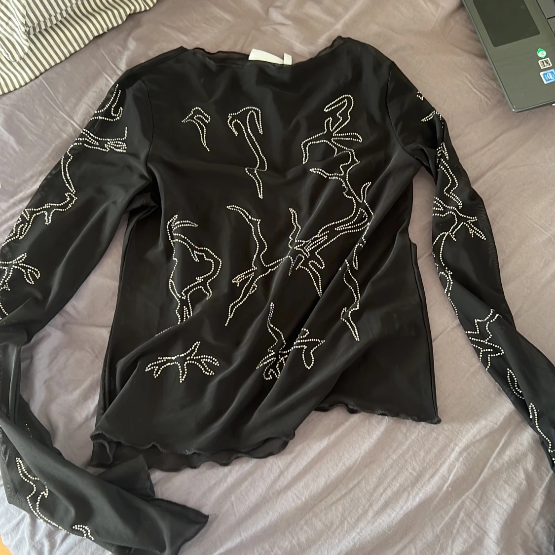 Genomskinlig festtopp - 91