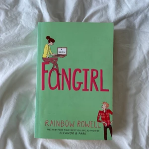 PRE-LOVED BOOK 📚  - köpt för några år sedan. har läst den en gång 💕 DM mig för frågor och frakt pris :)