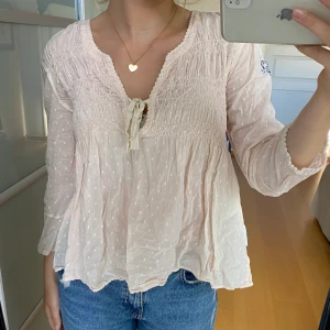 Blus - Kommer tyvärr inte till användning! Skriv om du har frågor😋