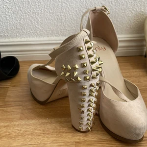 Klackar - Bekväma platåklackat ”12cm” 