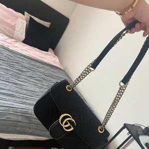 Väska  - Helt ny knappt använd 