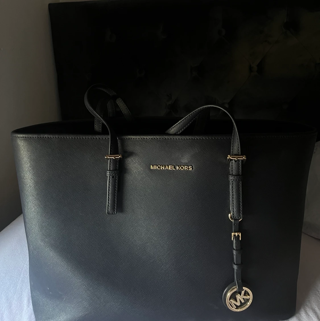 Micheal kors tote L (navy blue) - 91