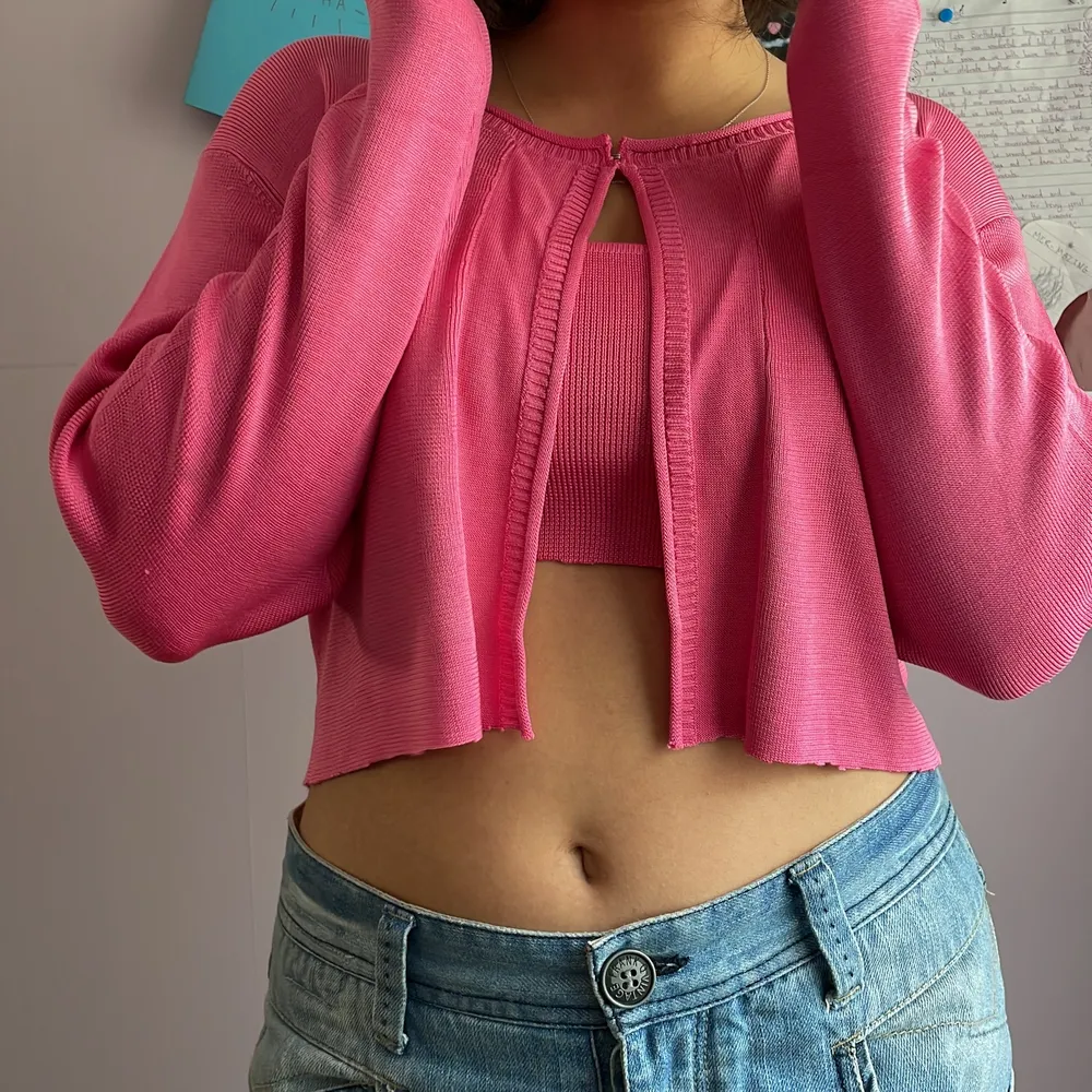 DIY pink tube top and cardigan  Size - M Condition - excellent  . Tröjor & Koftor.