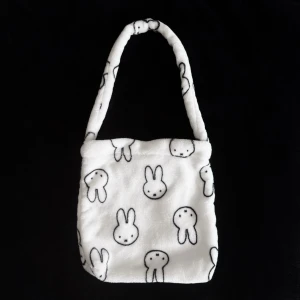 Fluffy Miffy Bag - Cute fluffy bag with Miffy pattern! 🤍🐰 Dimensions: 29x28CM 📏In unused condition as it’s not my style ✨