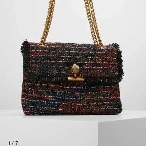 Kurt Geiger Väska  - Säljer nu min super fina Kurt geiger väska , jag har köpt den här på plick🥰