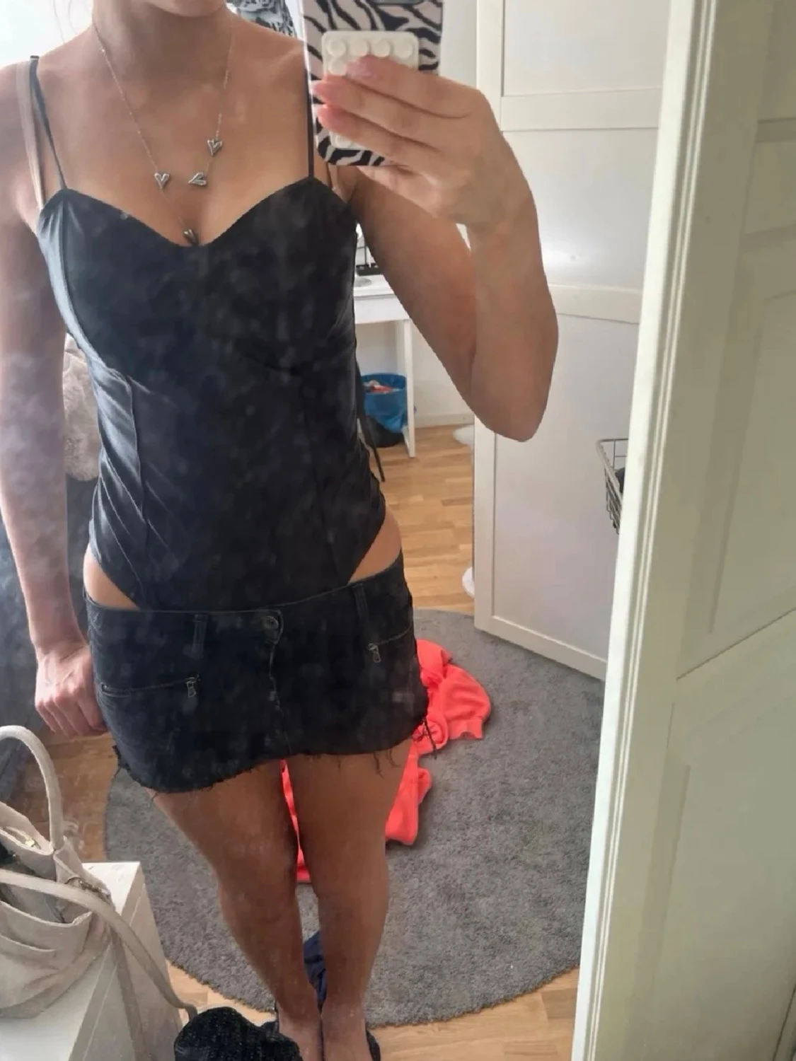 body - 3