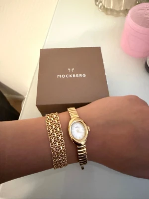 Mockberg - Använd fåtal gånger, inga defekter och fungerar precis som den ska. Kommer med original förpackning. Original pris 2399kr