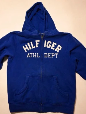 Tommy Hilfiger hoodie 164 - Mörkblå hoodie Tommy Hilfiger. Storlek L junior 164.