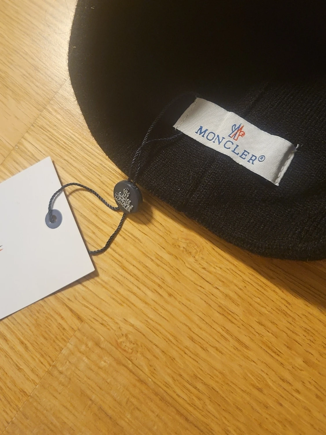 M mössa  - 1