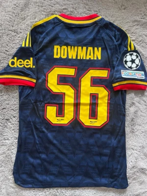 Arsenal 26/27 Max Dowman  - En Arsenal tröja för 26/27 med Max Dowman i spelar version, storlek M
