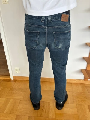 Lee coper jeans  - Lee coper jeans herr| pris:249kr| skick: 9,8/10 | storlek:34/32| hör av dig vid minsta lilla fundering eller fråga|