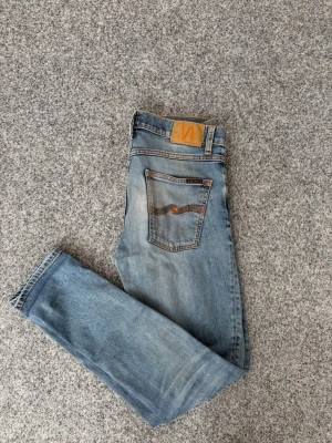 Ljusblå jeans från Nudie Jeans - Nudie jeans | Feta fades och riktigt schyssta | Storlek: 30/32 | Model: Lean dean (Slim fit) | Hör av er vid frågor eller funderingar!👊