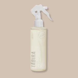 Sneakerstvätten Odour Treatment - Den här varan kommer auktioneras ut på Sneakershyllan x Plick Live Torsdagen 10 september kl 19 med ett startpris på endast 10 kr❗️Luktbehandling för skor som neutraliserar dålig lukt och bakterier. Perfekt för skor som används dagligen, vid träning, gym, sport, fotboll eller liknande!