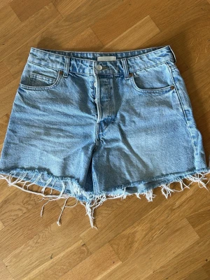 Shorts  - Från hm, knappt använda stl 38