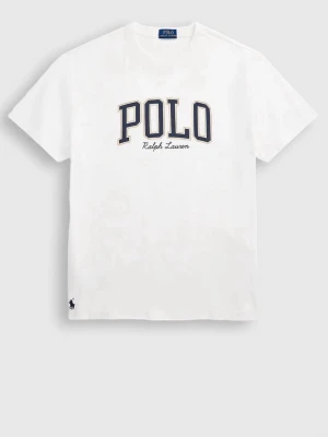 Vit POLO t-shirt från Ralph Lauren - Klassisk vit t-shirt från Ralph Lauren med stor POLO-logga och texten 'Ralph Lauren' på bröstet. T-shirten har korta ärmar, rund halsringning och en liten broderad logga nere vid fållen. Perfekt basplagg med stilren design.
