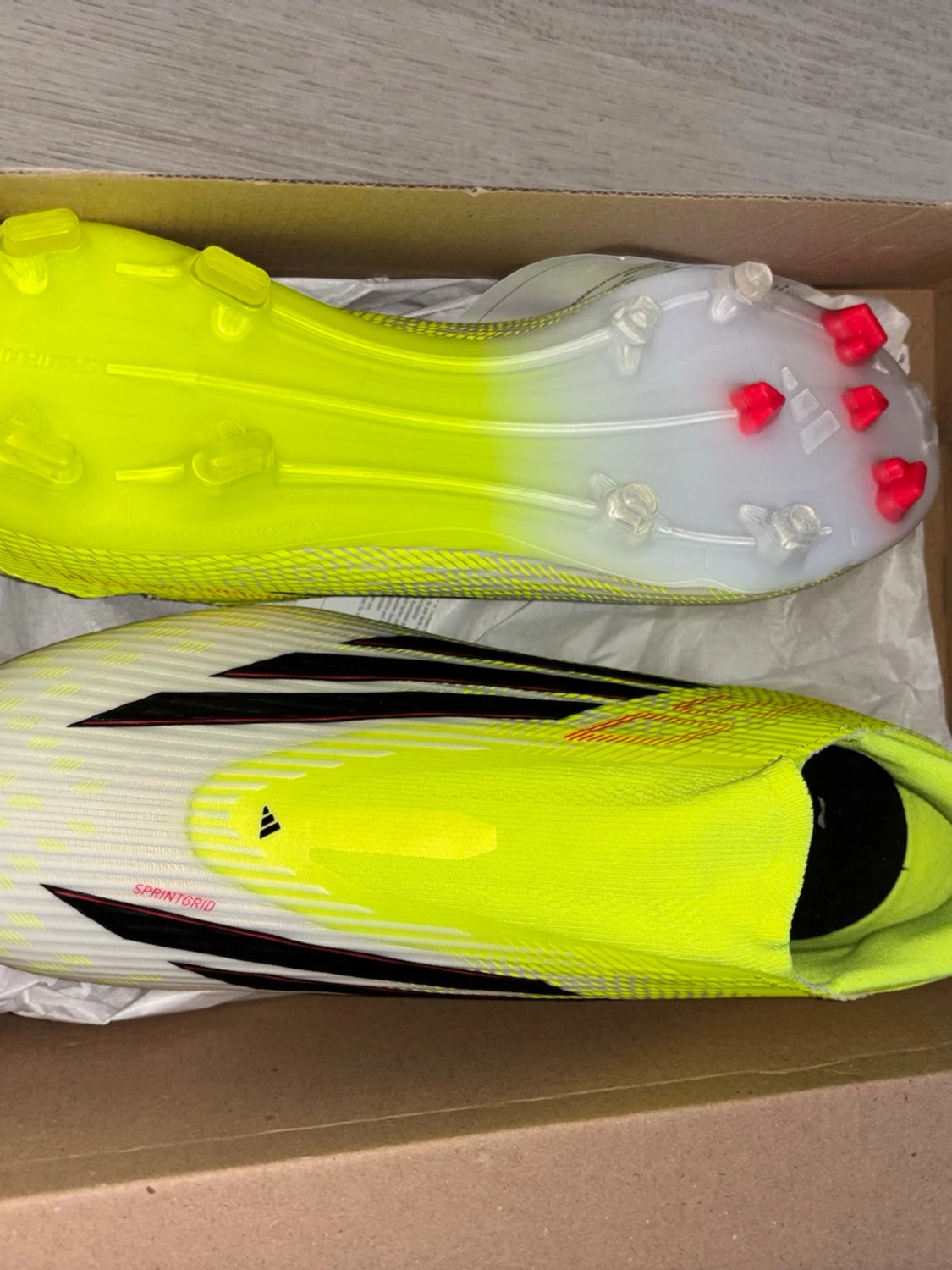 HELT NYA Gula Adidas X fotbollsskor - 1