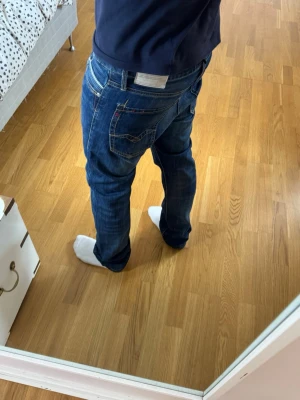 Replay Waitom jeans  - Replay Jeans | skick 9/10 | Storlek 33/32 | Pris - 499kr | Modellen är ca 180cm lång | Hör av dig vid minsta fråga eller fundering!!