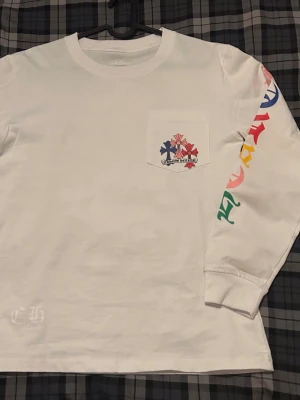 Chrome hearts longsleeve  - Helt ny. HÅL I MITTEN AV TRÖJAN.