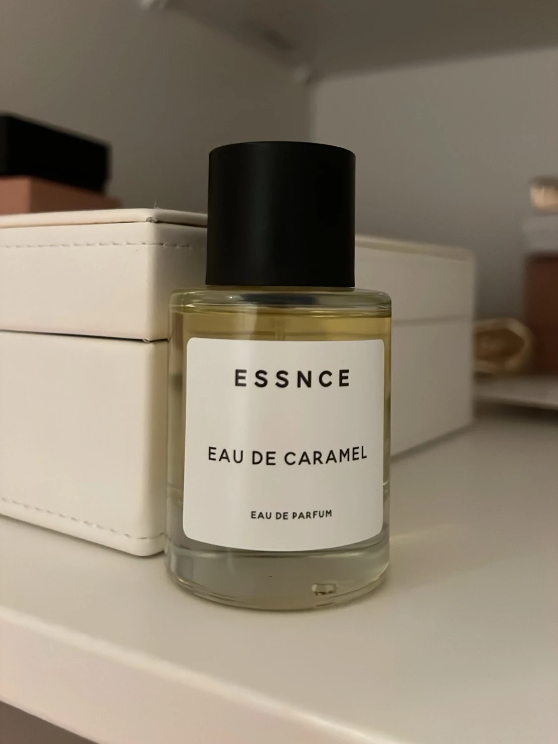 ESSNCE