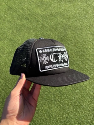 Chrome Hearts Keps - Keps från chrome hearts, kepsen är helt ny och i väldigt bra kvalité. Hör av dig vid fler frågor