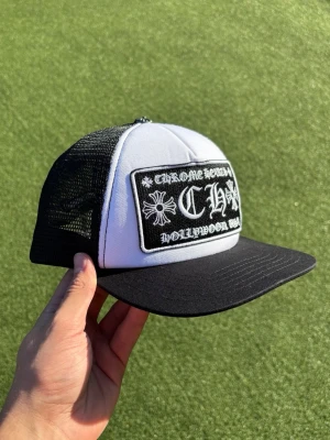 Chrome Hearts Keps - Keps från chrome hearts, kepsen är helt ny och i väldigt bra kvalité. Hör av dig vid fler frågor! Fraktar inom 24H📦
