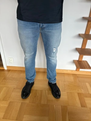 Dondup Jeans - Dondup Nina Jeans|Pris:599kr|Storlek:30/30|Skick:9,8/10|Hör av dig vid minsta lilla fundering eller fråga| 
