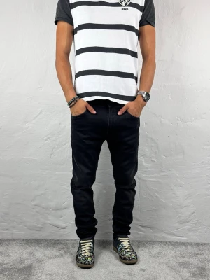 Replay jeans  - Ett par riktigt snygga jeans från Replay i storlek W31 L30 i modellen Jondrill