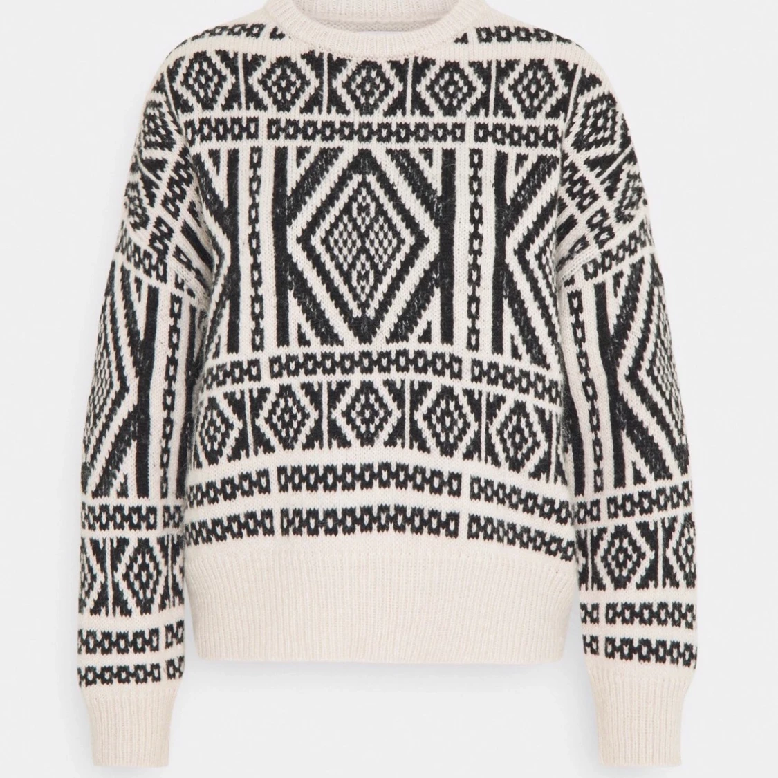 Mönstrad tröja - 90