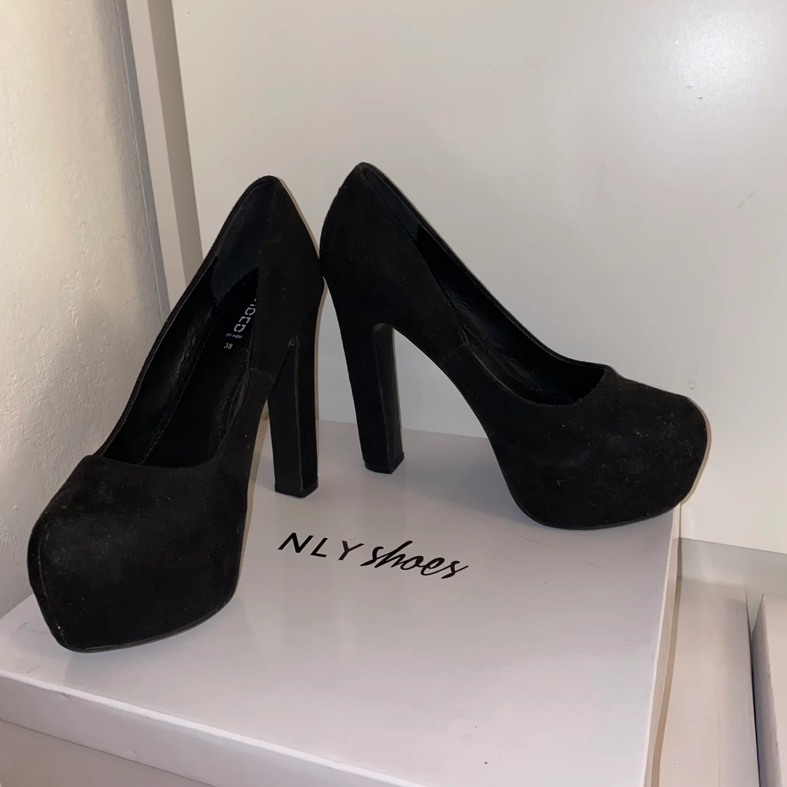 Klackskor från H&M storlek 38